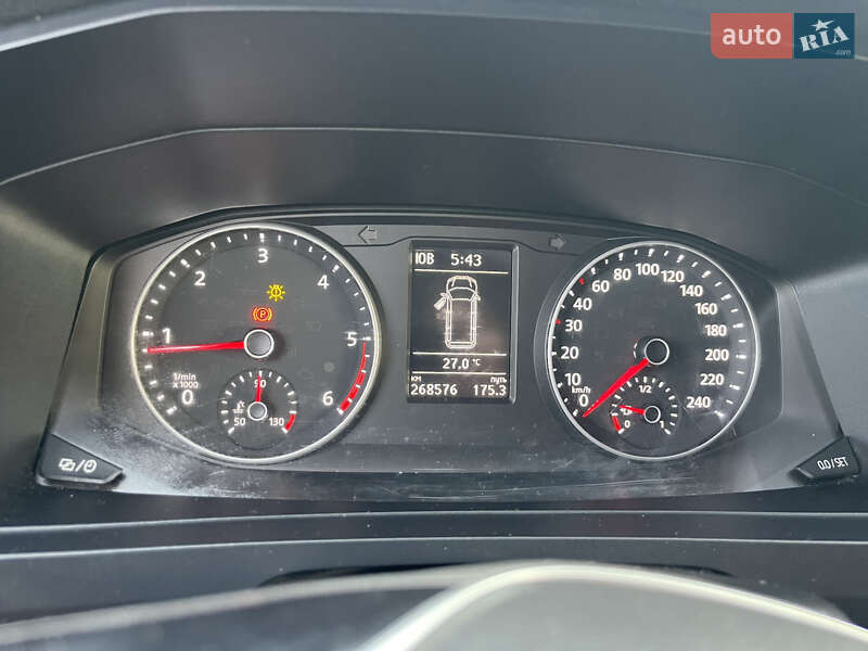 Грузовой фургон Volkswagen Transporter 2019 в Львове