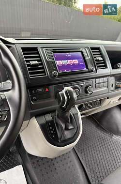 Минивэн Volkswagen Transporter 2019 в 