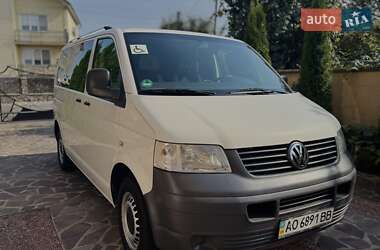 Минивэн Volkswagen Transporter 2009 в 