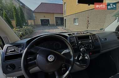 Минивэн Volkswagen Transporter 2009 в 