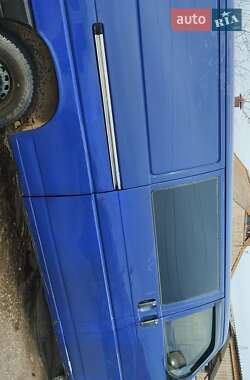 Минивэн Volkswagen Transporter 1993 в 
