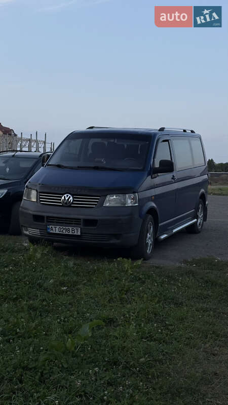 Минивэн Volkswagen Transporter 2003 в 