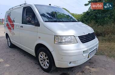 Грузовой фургон Volkswagen Transporter 2004 в 