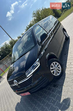 Минивэн Volkswagen Transporter 2021 в 