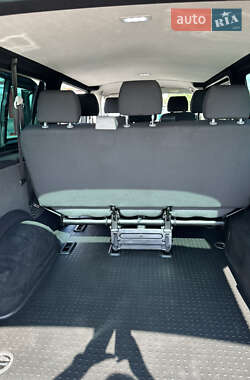 Минивэн Volkswagen Transporter 2021 в 