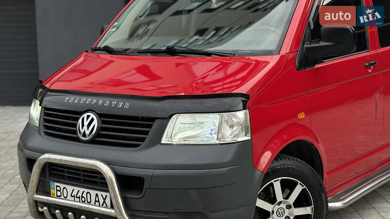 Минивэн Volkswagen Transporter 2004 в Ивано-Франковске