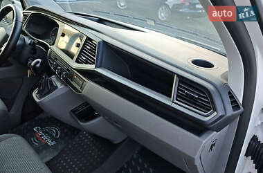 Грузовой фургон Volkswagen Transporter 2020 в 