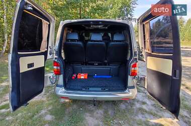Минивэн Volkswagen Transporter 2006 в 