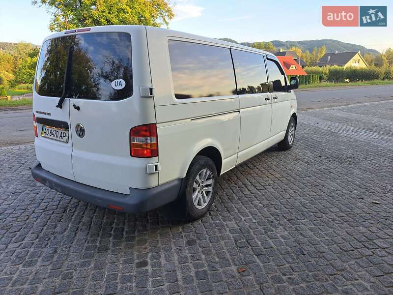 Мікроавтобус Volkswagen Transporter 2004 в Тячеві