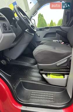 Минивэн Volkswagen Transporter 2004 в 