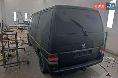 Минивэн Volkswagen Transporter 2000 в 