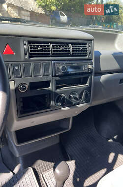 Минивэн Volkswagen Transporter 2003 в 
