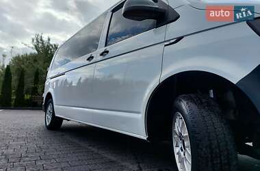 Минивэн Volkswagen Transporter 2016 в 
