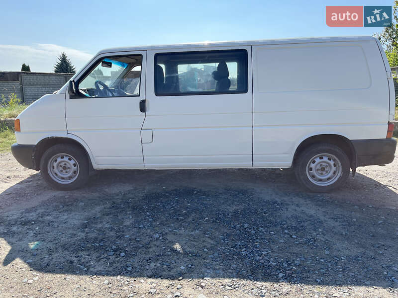 Минивэн Volkswagen Transporter 1998 в Рокитном