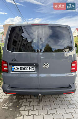 Минивэн Volkswagen Transporter 2017 в 