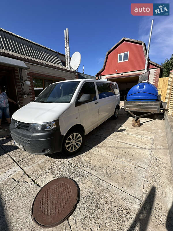 Микроавтобус Volkswagen Transporter 2014 в Вознесенске