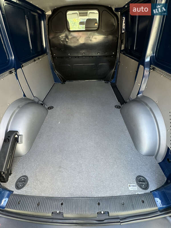 Грузовой фургон Volkswagen Transporter 2019 в Киеве фото 10 Грузовой фургон Volkswagen Transporter 2019 в Киеве
