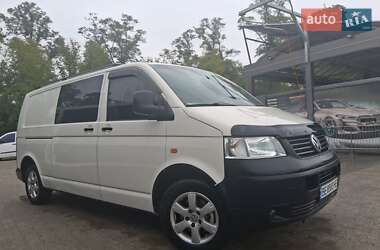 Грузовой фургон Volkswagen Transporter 2006 в 