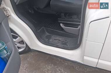 Грузовой фургон Volkswagen Transporter 2006 в 