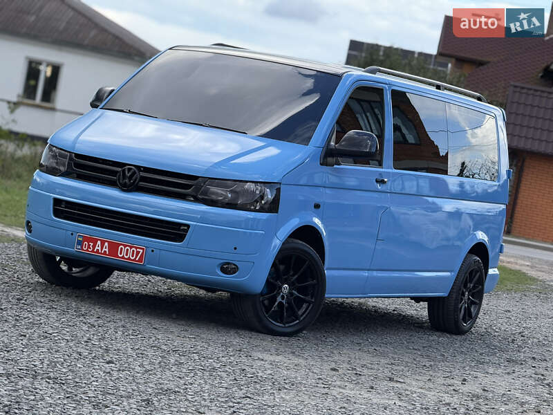 Минивэн Volkswagen Transporter 2008 в 