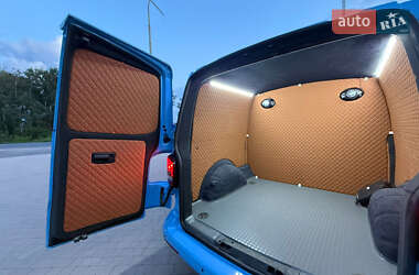 Минивэн Volkswagen Transporter 2008 в 