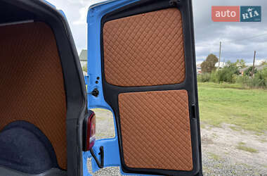 Минивэн Volkswagen Transporter 2008 в 