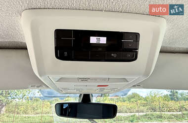 Минивэн Volkswagen Transporter 2021 в 