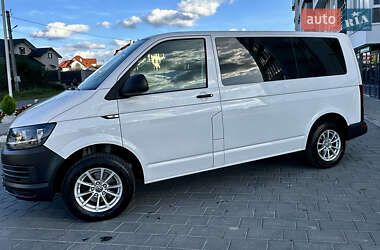 Минивэн Volkswagen Transporter 2017 в 