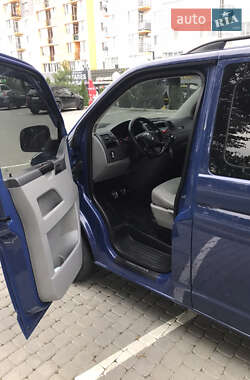 Минивэн Volkswagen Transporter 2006 в 
