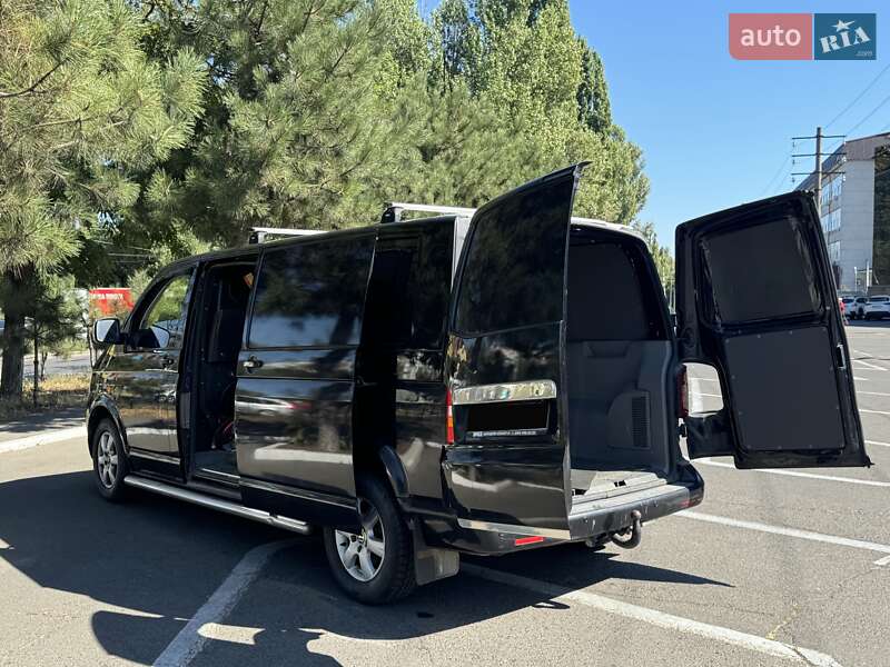 Вантажний фургон Volkswagen Transporter 2007 в Одесі