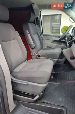 Грузовой фургон Volkswagen Transporter 2020 в 