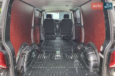 Грузовой фургон Volkswagen Transporter 2020 в 