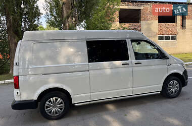 Грузовой фургон Volkswagen Transporter 2018 в 