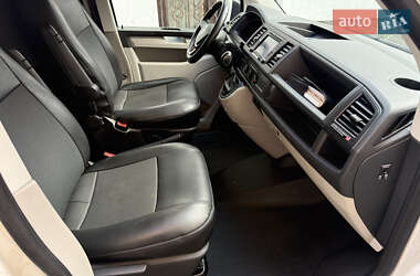 Грузовой фургон Volkswagen Transporter 2015 в 