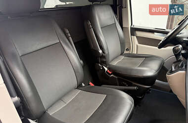 Грузовой фургон Volkswagen Transporter 2015 в 