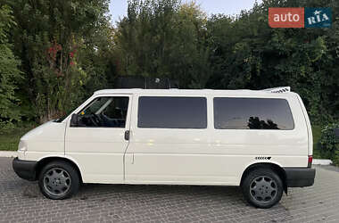 Минивэн Volkswagen Transporter 2000 в 