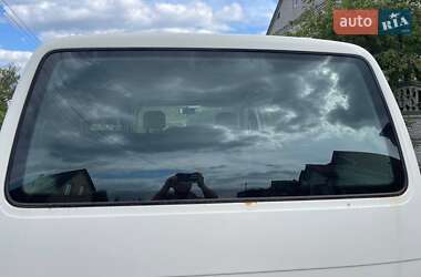 Мінівен Volkswagen Transporter 2001 в 