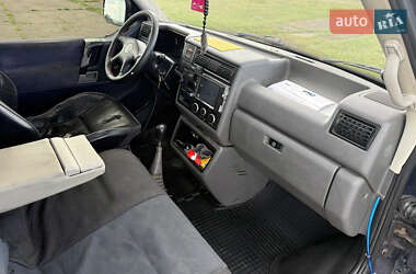 Минивэн Volkswagen Transporter 1996 в 