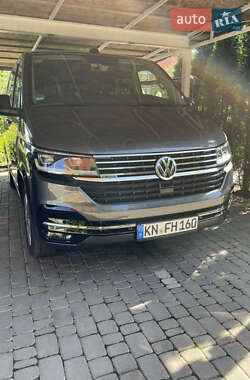 Минивэн Volkswagen Transporter 2020 в 