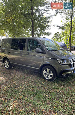 Минивэн Volkswagen Transporter 2020 в 