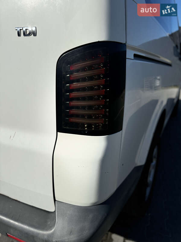 Минивэн Volkswagen Transporter 2005 в Луцке