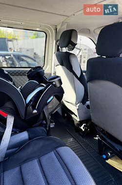 Минивэн Volkswagen Transporter 2005 в 