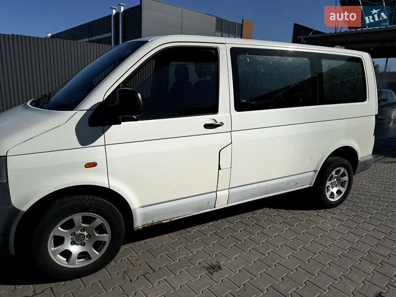 Минивэн Volkswagen Transporter 2005 в Луцке