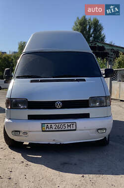 Грузовой фургон Volkswagen Transporter 1998 в 