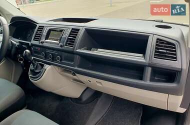 Грузовой фургон Volkswagen Transporter 2017 в 