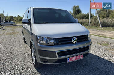 Минивэн Volkswagen Transporter 2014 в 