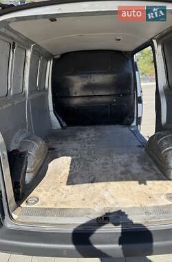 Грузовой фургон Volkswagen Transporter 2007 в 