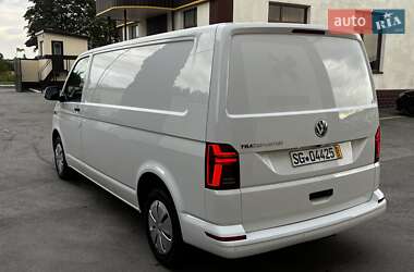 Грузовой фургон Volkswagen Transporter 2023 в 