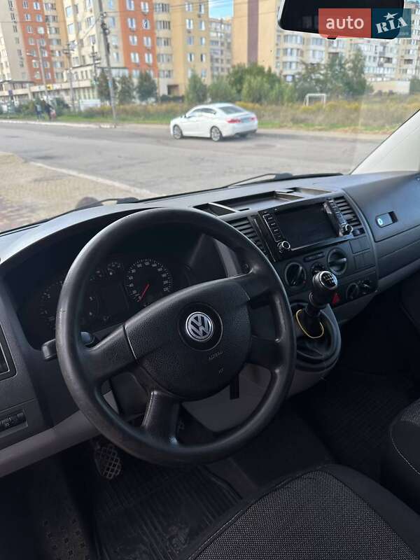 Минивэн Volkswagen Transporter 2008 в Киеве