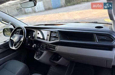 Грузовой фургон Volkswagen Transporter 2021 в 